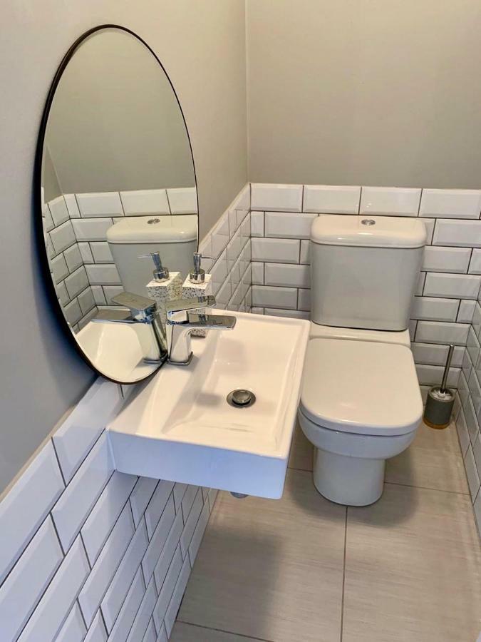 Oyster Lagoon Villa - Luxurious 2 Bed Apartment In קניסנה מראה חיצוני תמונה