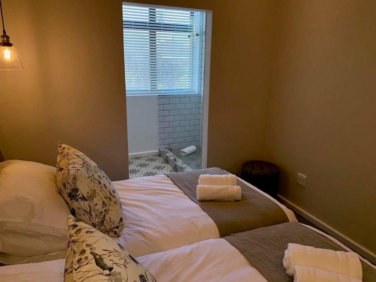 Oyster Lagoon Villa - Luxurious 2 Bed Apartment In קניסנה מראה חיצוני תמונה