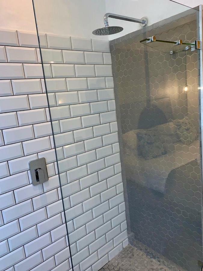 Oyster Lagoon Villa - Luxurious 2 Bed Apartment In קניסנה מראה חיצוני תמונה