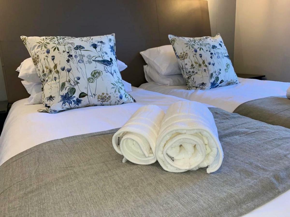Oyster Lagoon Villa - Luxurious 2 Bed Apartment In קניסנה מראה חיצוני תמונה